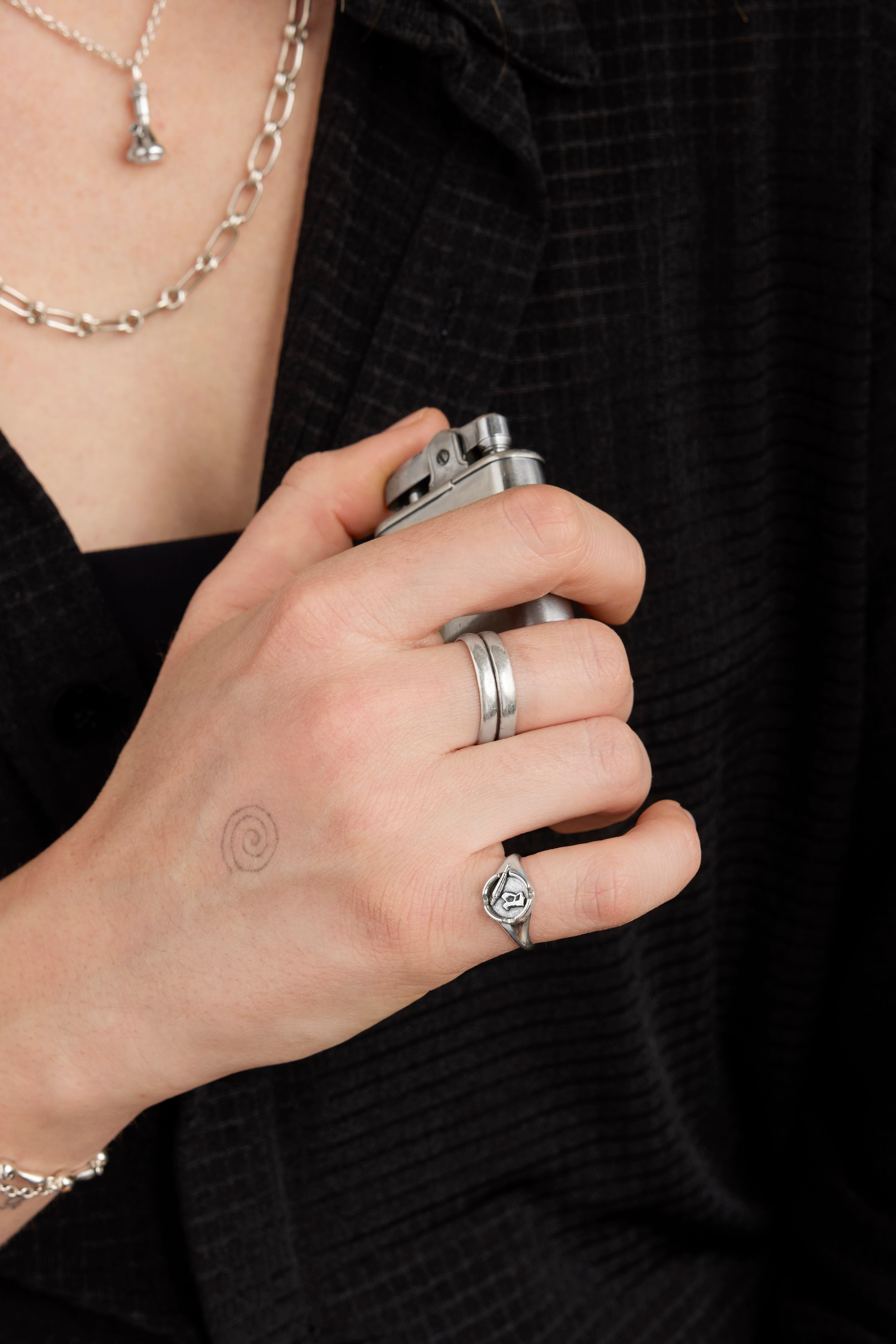 Ash Tray Signet Ring